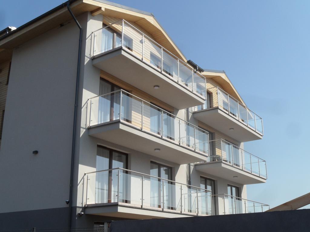 Marina Plaza Apartamenty Ястарня Екстериор снимка