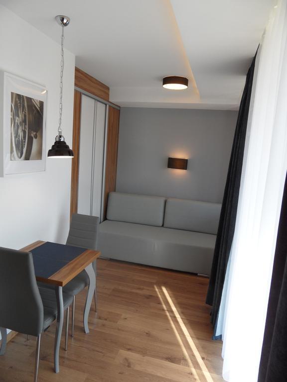 Marina Plaza Apartamenty Ястарня Стая снимка